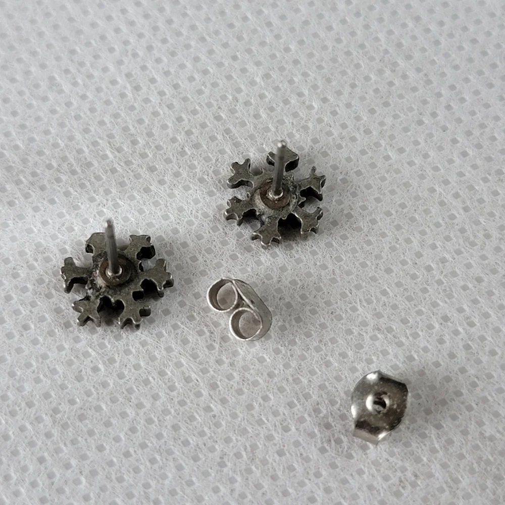 Snowflake Stud Earrings